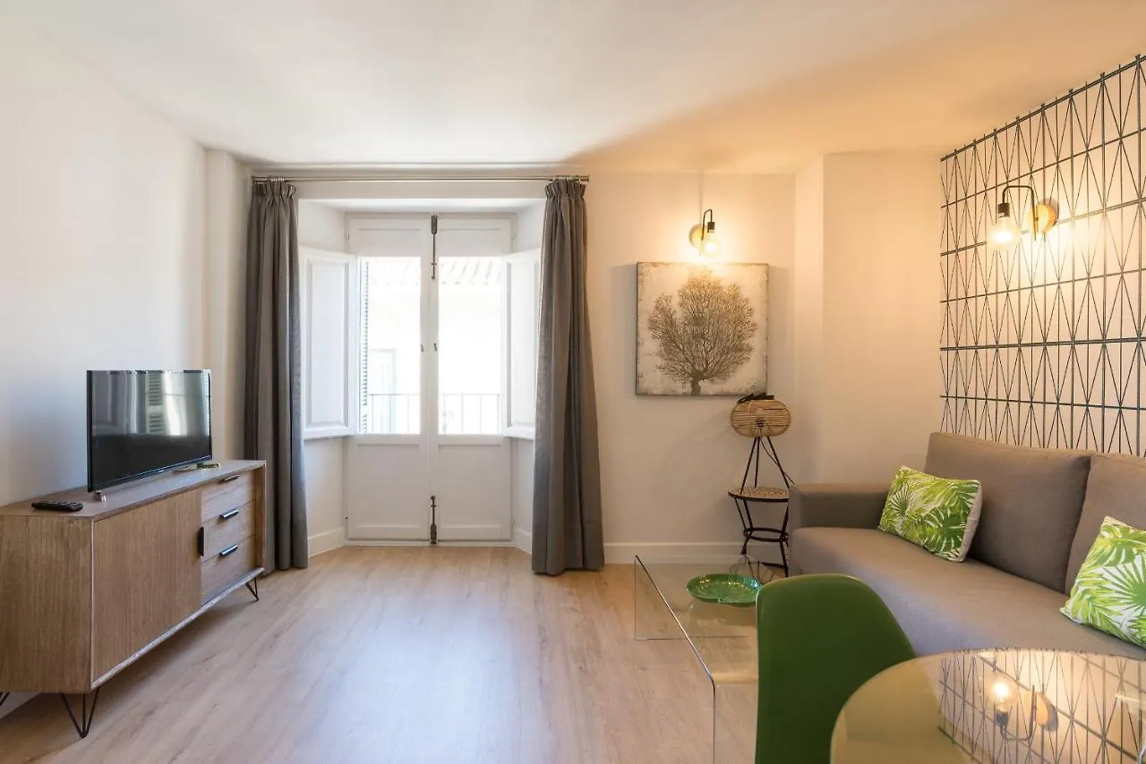 Urbe10 Plaza de la Merced Duplex 1 Bedroom Málaga