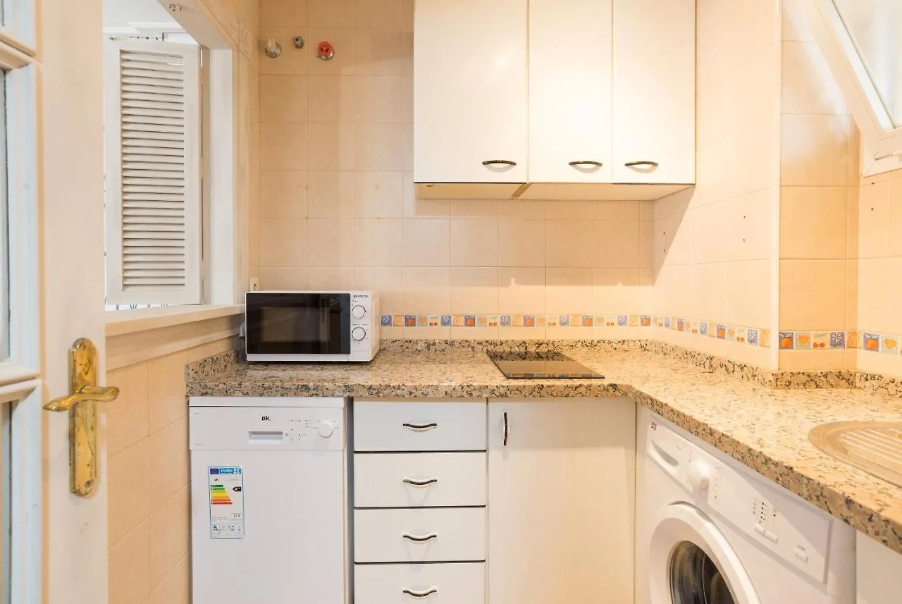 Urbe10 Plaza De La Merced Duplex 1 Bedroom Málaga 0*,  Spanyolország